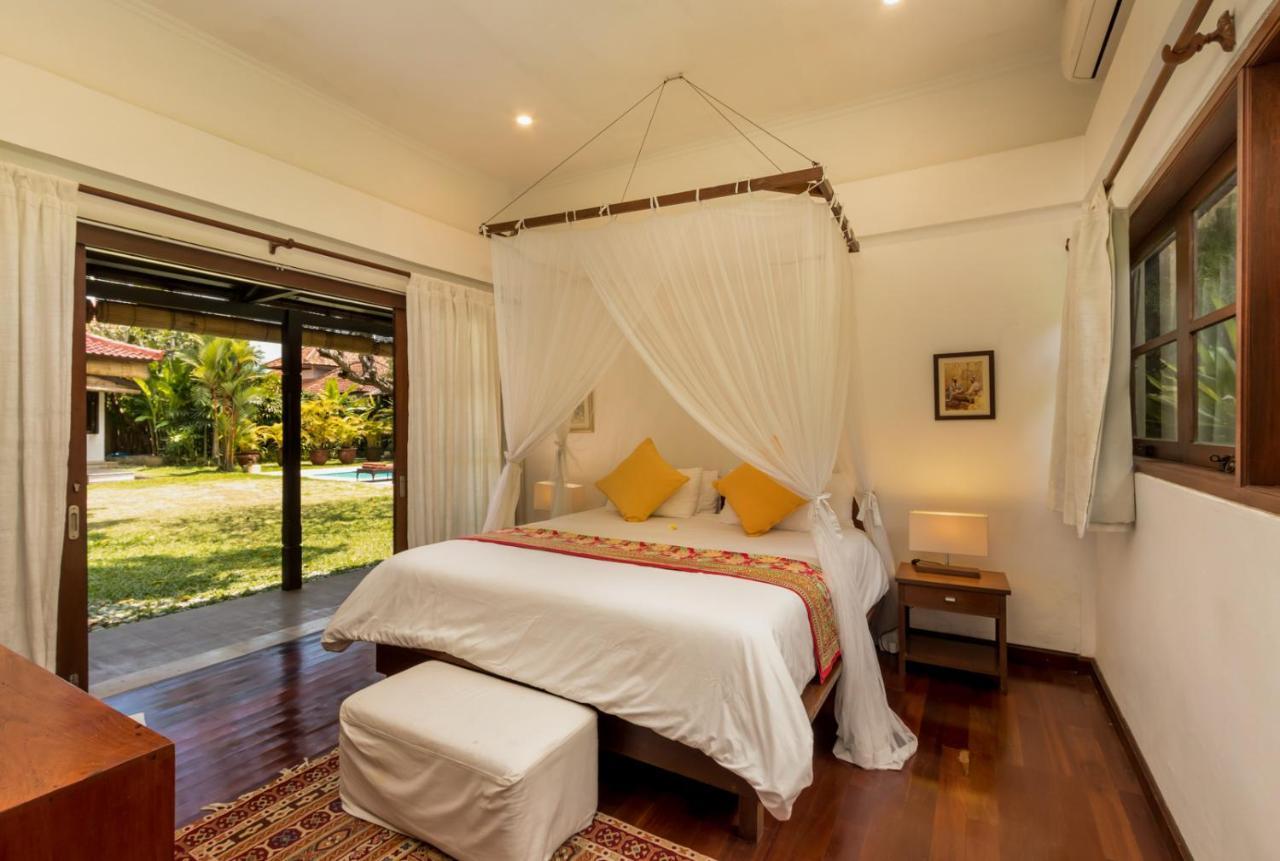 Villa Eight Seminyak  Ngoại thất bức ảnh
