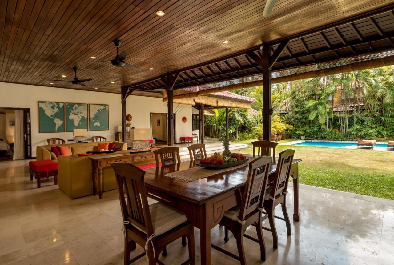 Villa Eight Seminyak  Ngoại thất bức ảnh